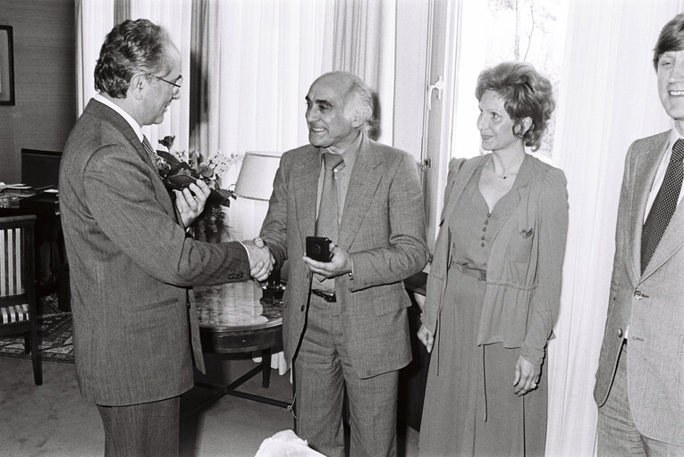 Photo 3 : Handover of a Medal at the European Parliament in Strasbourg in may 1979