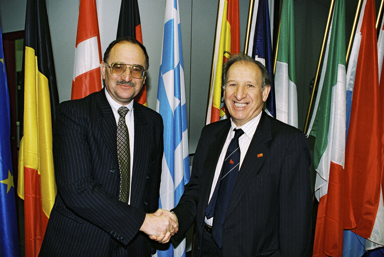 MEP David John Alfred HALLAM meets with a guest