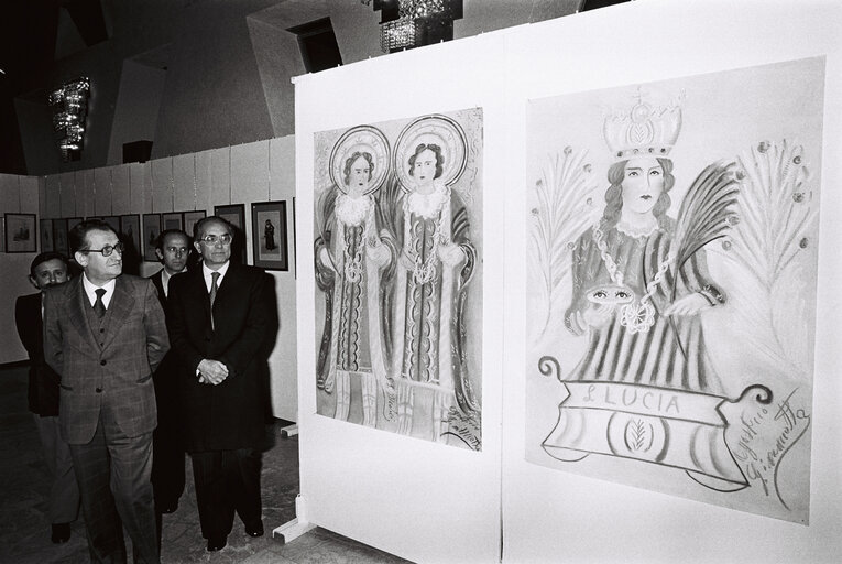 Session in Luxembourg in October 1977.   Exhibition