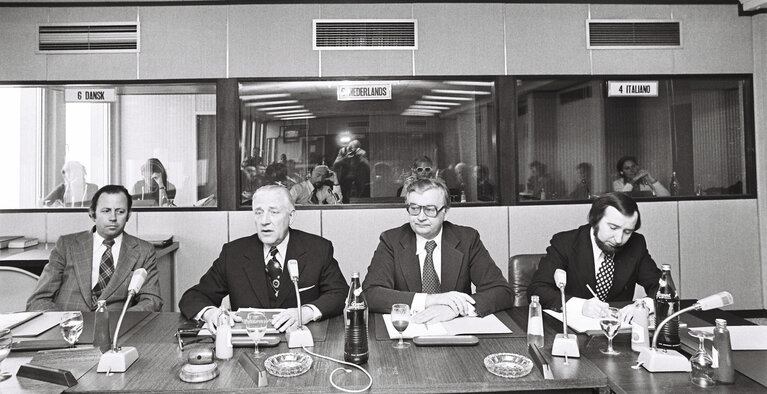 Plenary Session in Luxembourg on October 1977.