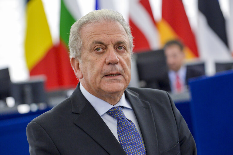 Photo 6 : Dimitris AVRAMOPOULOS in plenary session week 43 2016 in Strasbourg - Debate ' Afghanistan, notably EU commitments and the EP role on the EU-Afghanistan Joint Way Forward on migration issues on Afghanistan general and Joint way forward '