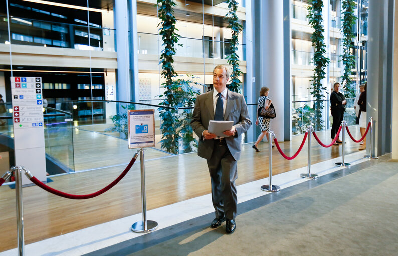 State of the Union 2016 - Statement by the President of the Commission - Plenary session week 37 at the EP in Strasbourg - Arrival of MEPs before the state of Union