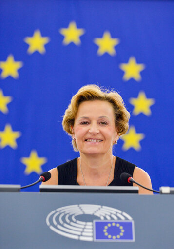 Fotografia 1: Anneli JAATTEENMAKI, EP Vice-President chairs plenary session week 37 2016 in Strasbourg.