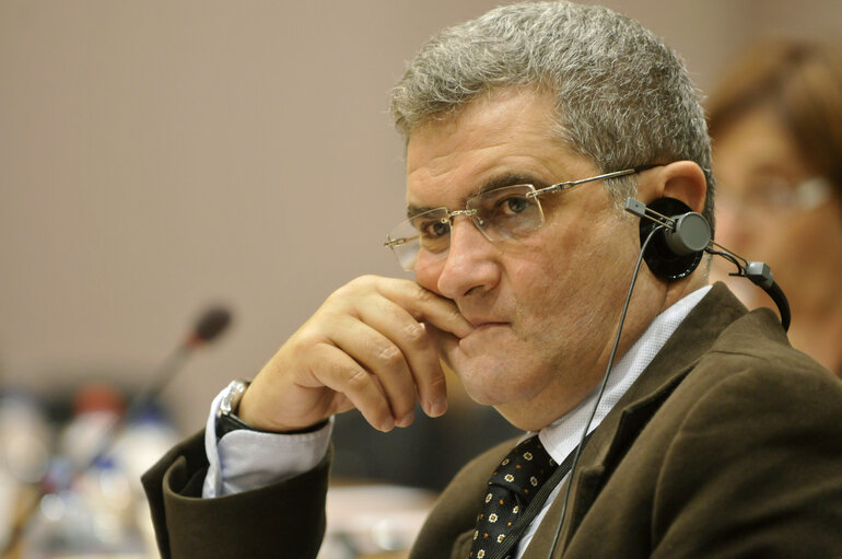 Vincenzo LAVARRA in plenary session in Brussels.