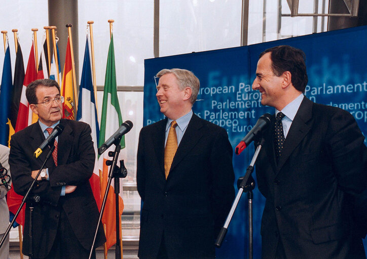 Press conference with the EP President, the EC President and the Italian Minister for Foreign Affairs.