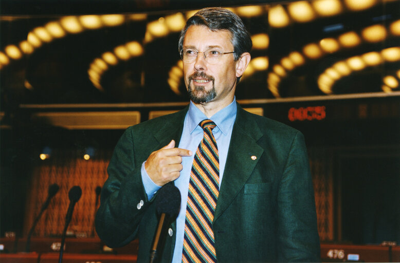 Friedhelm FRISCHENSCHLAGER in the hemicycle of the EP in Strasbourg.