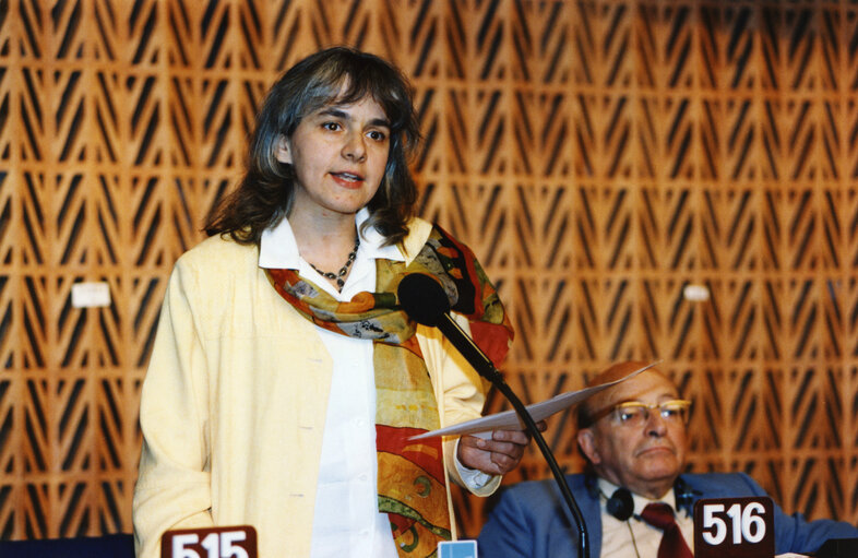 Elisabeth SCHROEDTER in plenary session in Strasbourg.