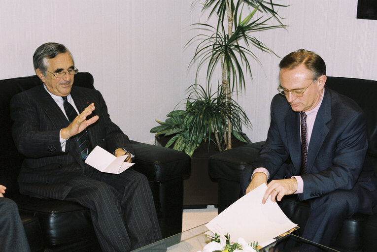 Klaus HANSCH  - EP President meets with Irish Ministers at the EP in Brussels