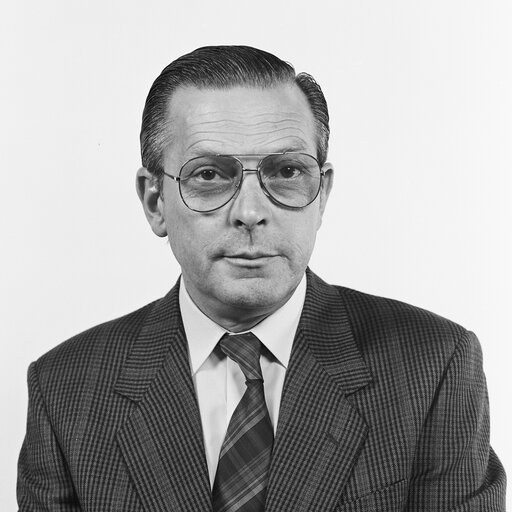 Portrait of MEP Antonio Joaquim MARQUES MENDES