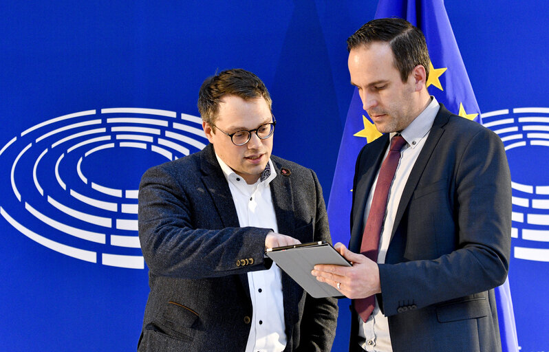 Fotografie 5: Arndt KOHN and Tiemo WÖLKEN in the European Parliament in Strasbourg