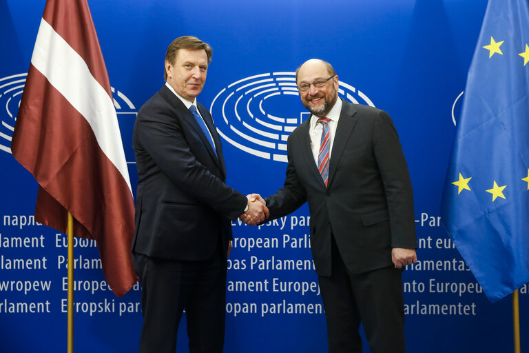 Billede 1: EP President meets with the Prime Minister of Latvia