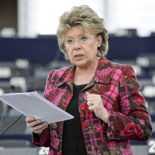 MEP Viviane REDING speaks in plenary session in Strasbourg - Week 5 2016 - Debate on the negotiations for the Trade in Services Agreement