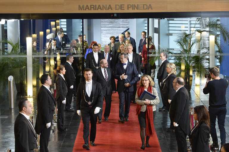 Fotografija 13: Official visit of the Estonian President to the European Parliament in Strasbourg.  Arrival.