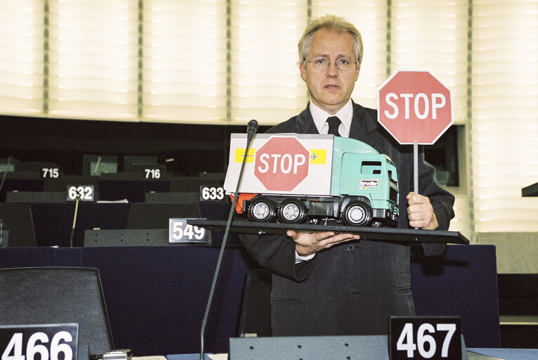 Demonstration of MEP Hans-Peter MARTIN against Truck Transport