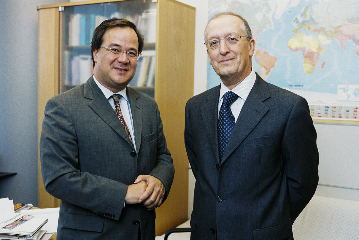 MEP Armin LASCHET with a guest in his office in Brussels