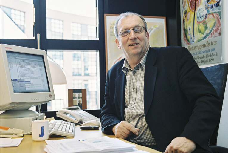 Foto 1: MEP Bent Hindrup ANDERSEN at the European Parliament in Strasbourg.