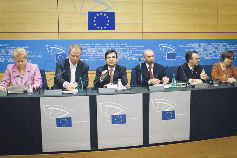 Φωτογραφία 1: Press conference on the 2005 EU Budget