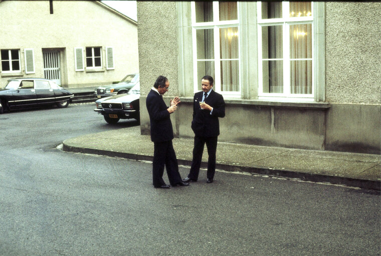 Photo 2 : Meeting THORN with COLOMBO in 1977