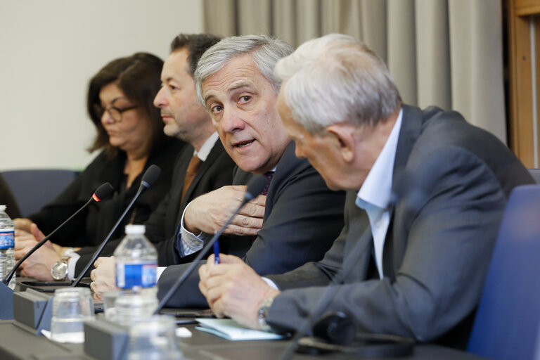 Fotografija 9: Antonio TAJANI - EP President meets with the Romanian delegation