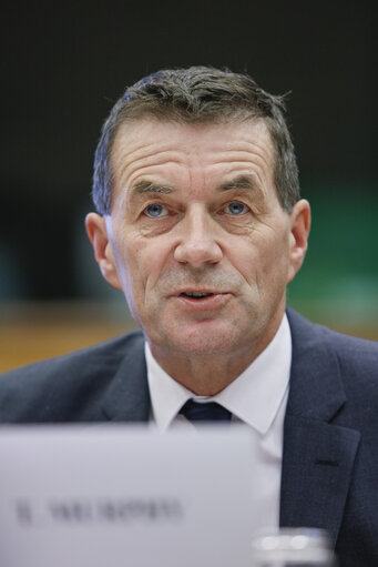 Foto 20: CONT committee meeting