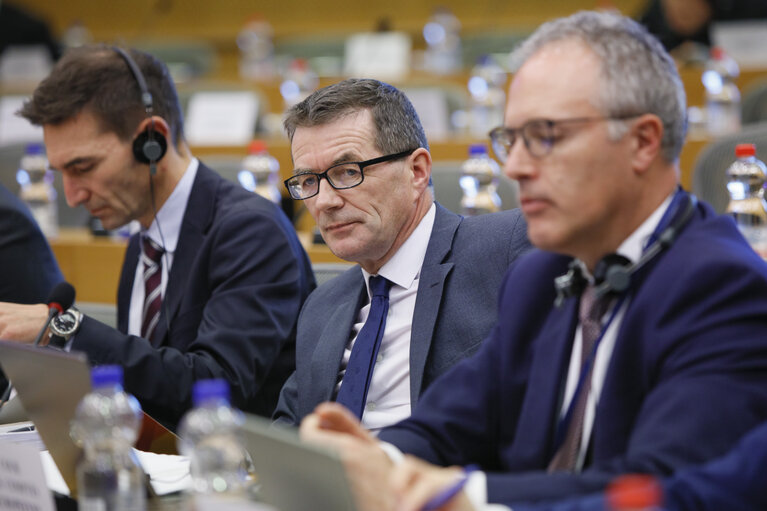 Foto 15: CONT committee meeting