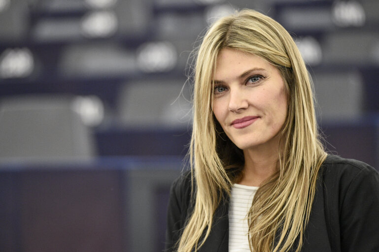 Foto 3: Eva KAILI in the EP in Strasbourg