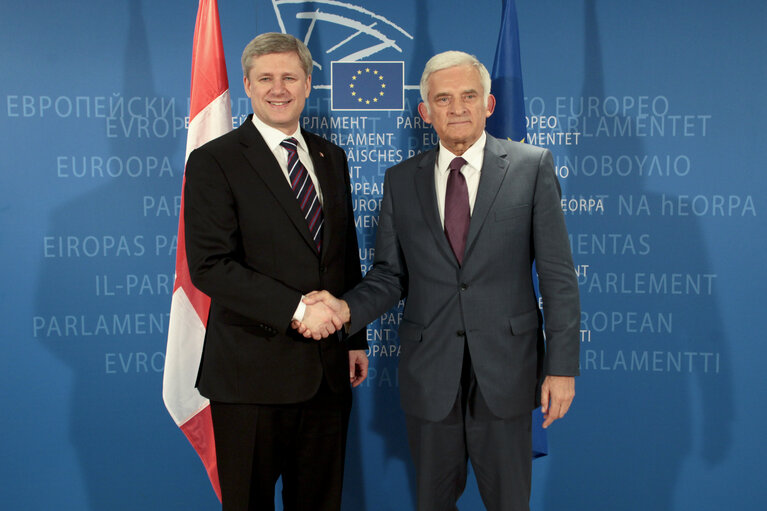 Valokuva 5: Visit of Canadian Prime Minister Stephen HARPER