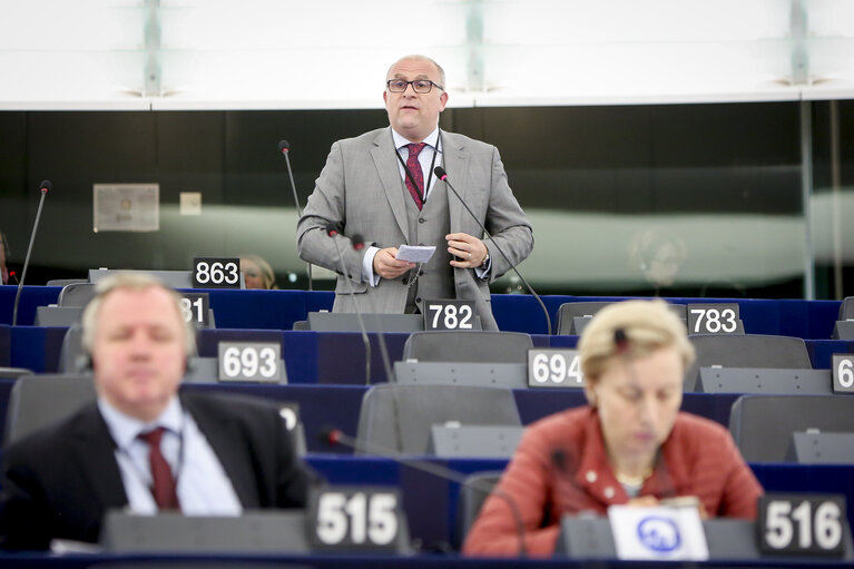 Fotografie 8: EP plenary session - The rule of law in Romania - Council and Commission statements