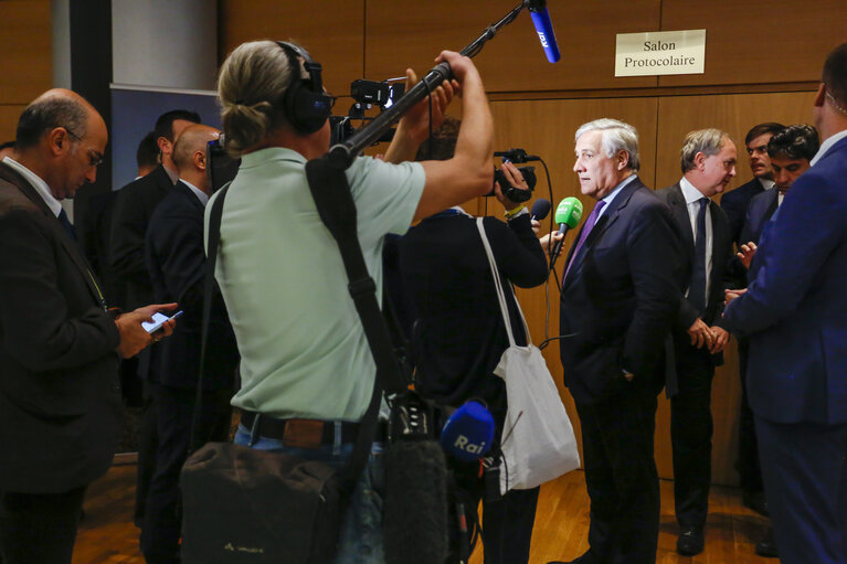 Fotografija 1: Visit of the Prime Minister of Estonia . Press point