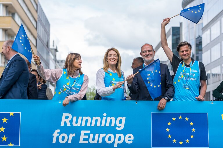 Brussels 20 km running race start