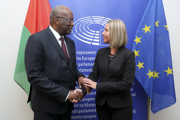 Suriet 3: HRVP Federica MOGHERINI meets with Roch Marc Christian KABORE, President of Burkina Faso