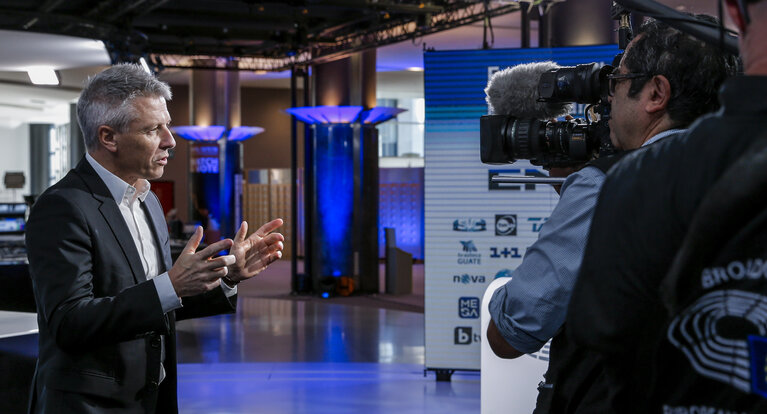 Fotogrāfija 12: Signing of a Memorandum of Understanding between the European Parliament and European News Exchange (ENEX)