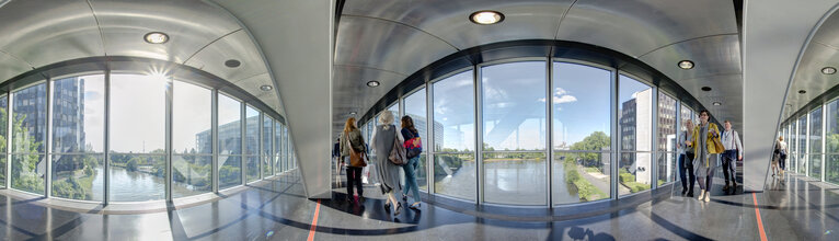 Снимка 2: Panoramic view on the EP premises in Strasbourg