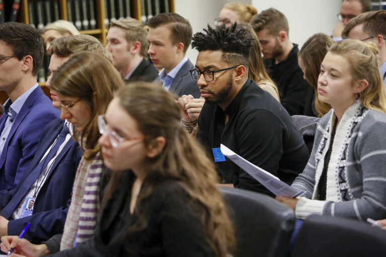 After the US mid-term elections: Where next for American politics?