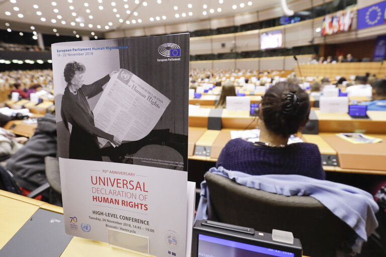 Suriet 2: 70th anniversary of the Universal Declaration of Human Rights - EP Human Rights week - Opening Conference