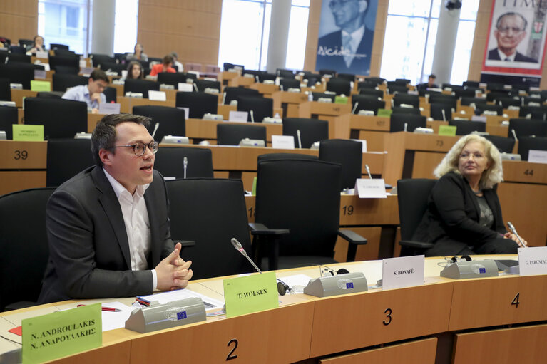 Fotografija 13: ENVI committee meeting on the Union’s authorisation procedure for pesticides