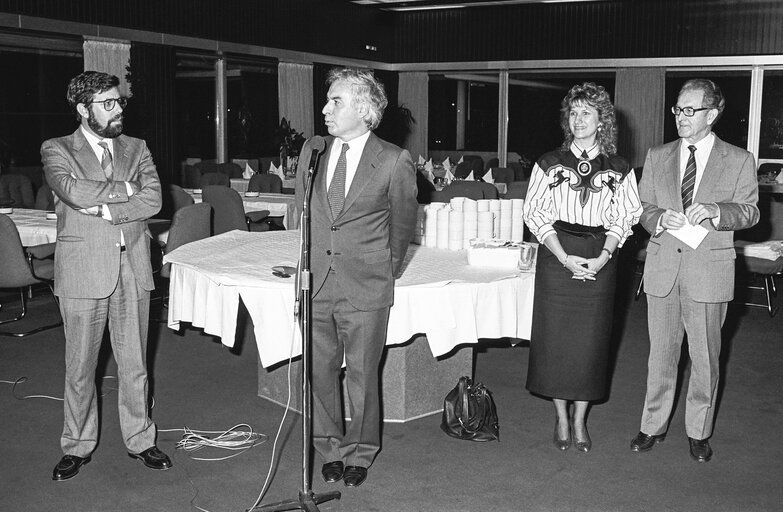 Fotografi 1: Reception at the European Parliament in Strasbourg in October 1986