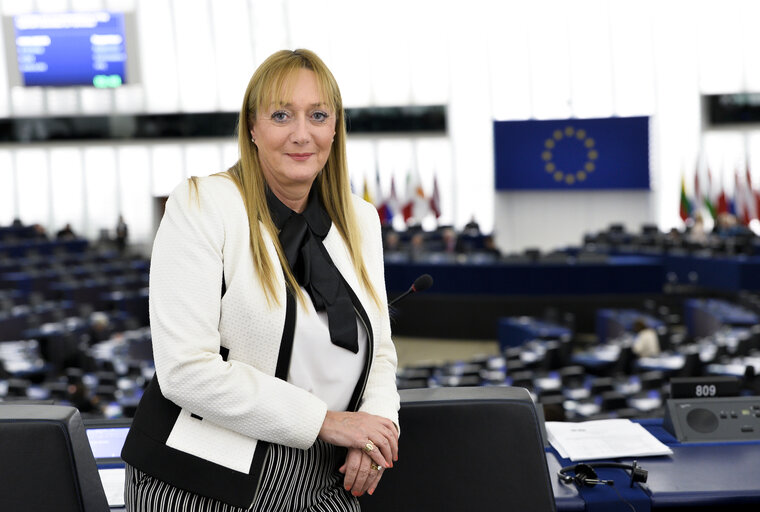 Valokuva 8: Marlene MIZZI in the EP in Strasbourg