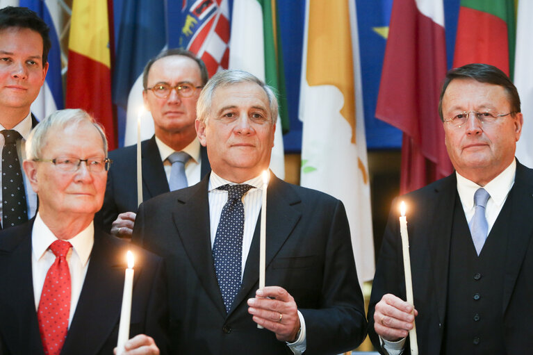 Foto 4: Handover ceremony of the Flame of Peace of Bethlehem