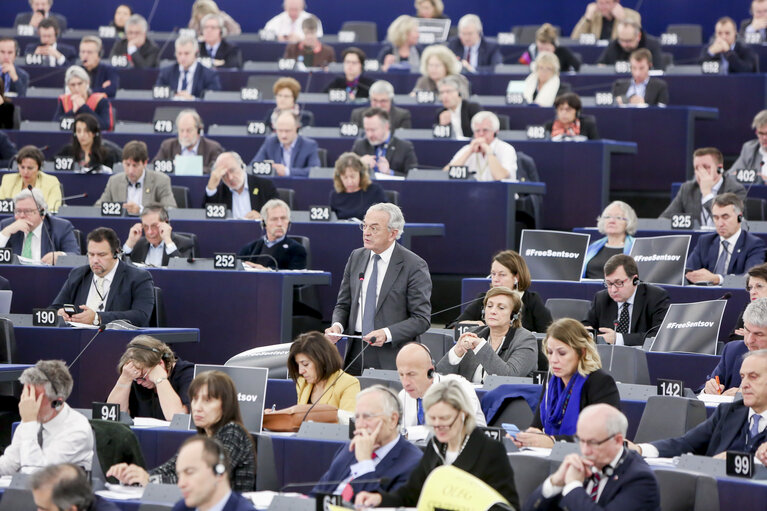 Valokuva 5: EP penary session - Voting session on EU-Japan partnership agreement and budget 2019