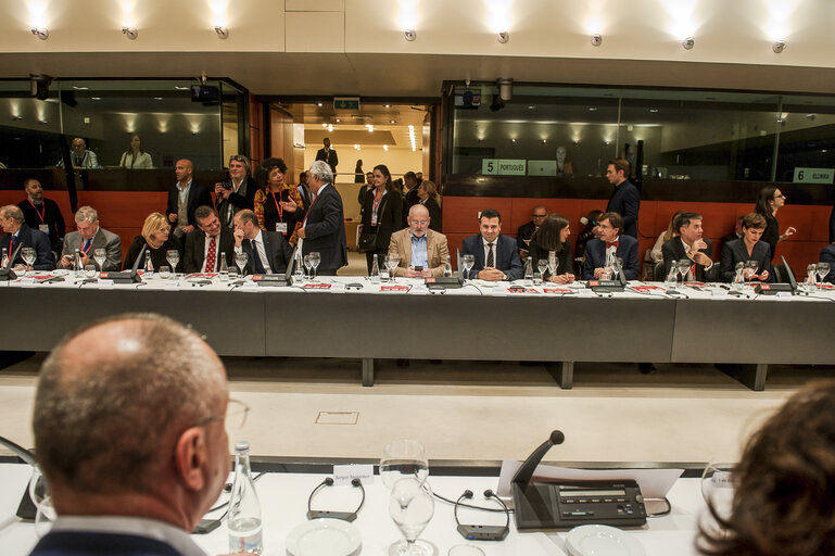 Fotografija 2: XI PES Congress in Lisbon - kick off EU election race with Frans Timmermans as lead candidate