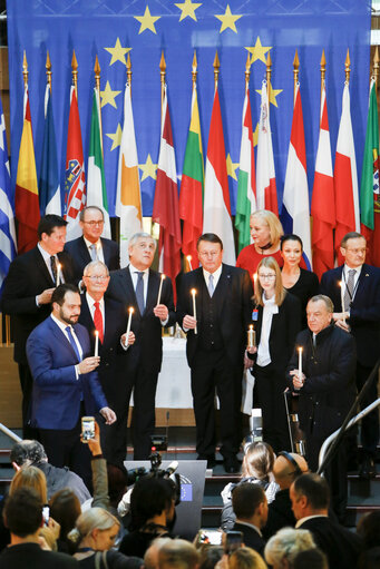 Foto 17: Handover ceremony of the Flame of Peace of Bethlehem