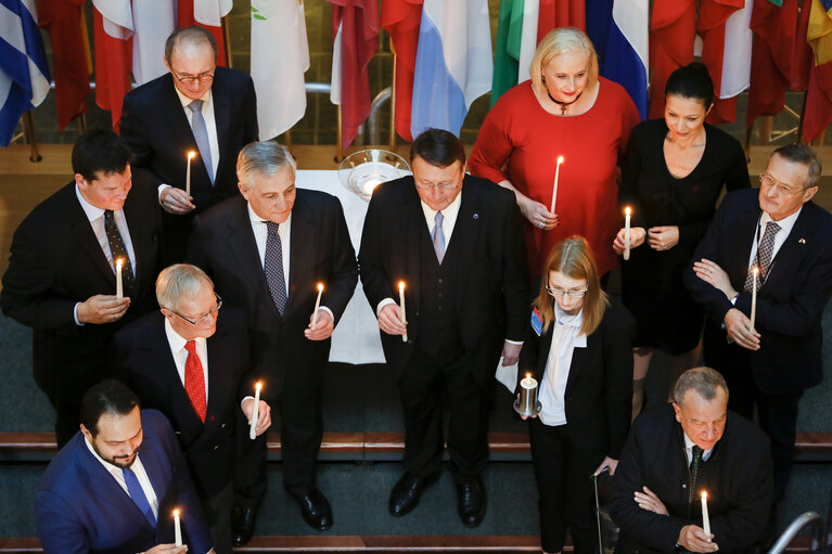 Foto 16: Handover ceremony of the Flame of Peace of Bethlehem