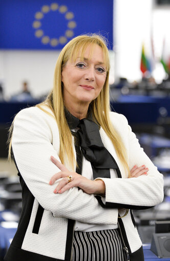 Valokuva 2: Marlene MIZZI in the EP in Strasbourg