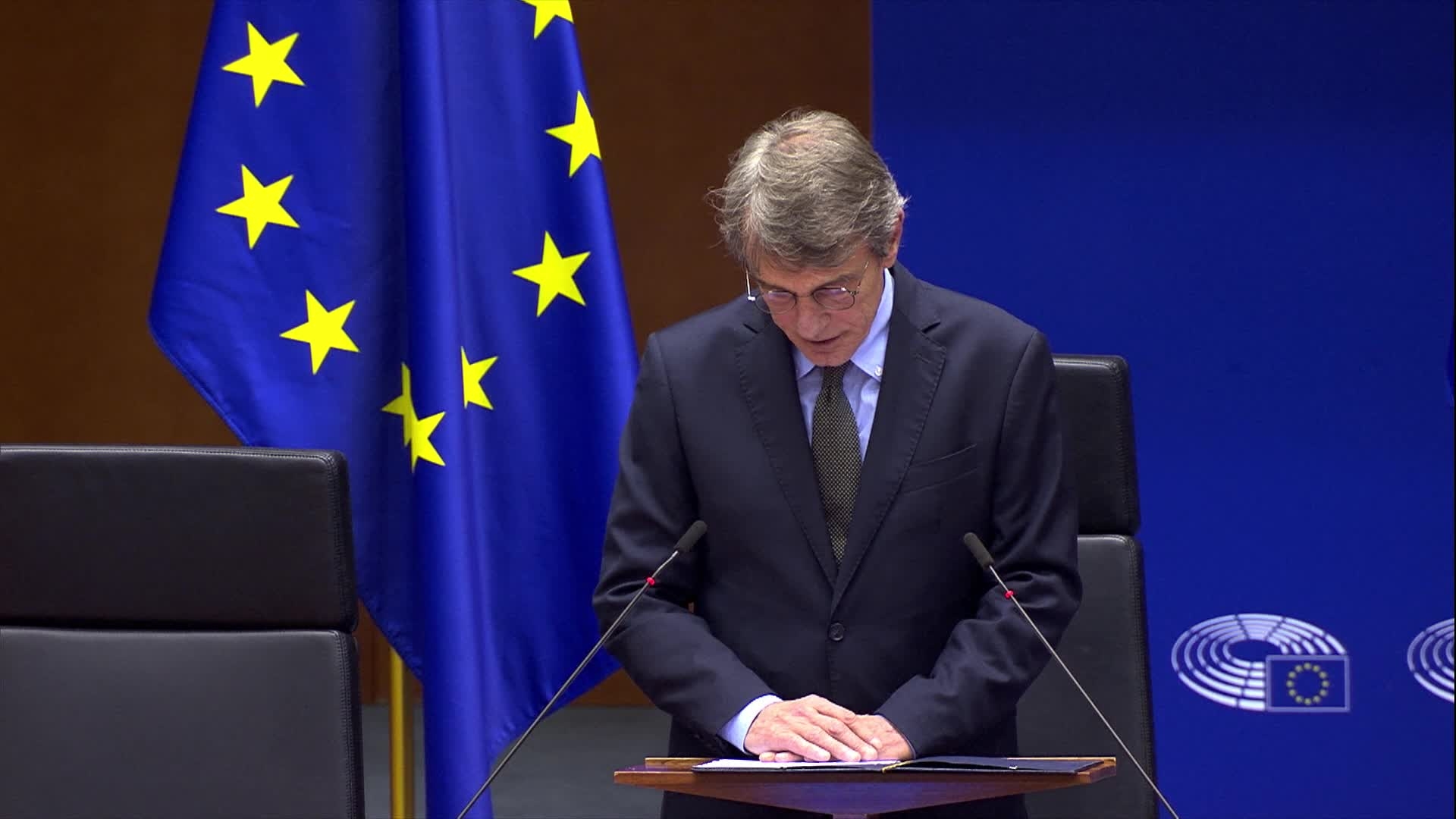 Resumption of session and order of business: opening remarks by David SASSOLI, EP President, on the murder of Samuel PATY, French professor