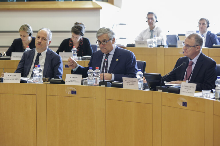 Zdjęcie 2: Conference of Presidents