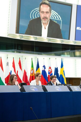 Fotografija 33: Regional Euroscola