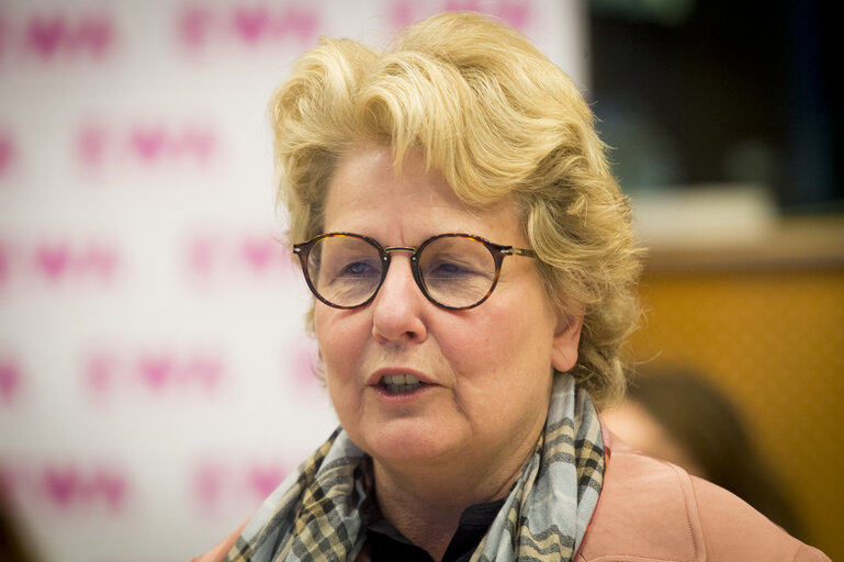 Fotografie 10: Women's European Council (WEUCO)