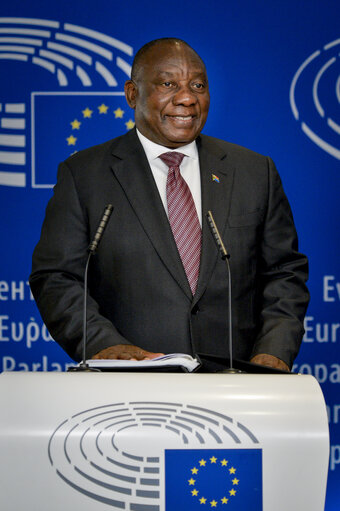 Fotagrafa 11: Press point by EP President Antonio TAJANI and President of South-African Cyril RAMAPHOSA