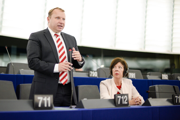 EP plenary session - Joint debate - Clean Energy package